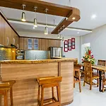 Villa Breeze